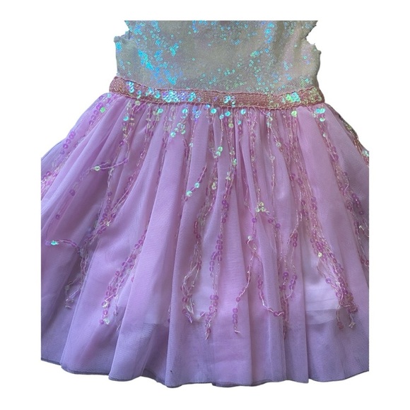DOE A DEAR-PINK AND WHITE SEQUIN  DRESS-SIZE 4T - Picture 3 of 9